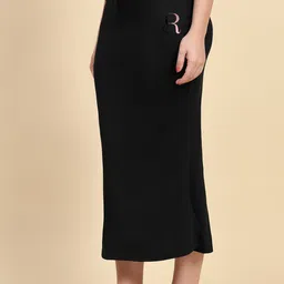 IndianRang 4-Way Stretchable Seamless Saree Shapewear image 3