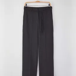 Trendyol Women Solid Mid-Rise Regular Fit Regular Trousers-image-9