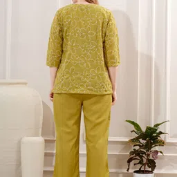 NIGHT FLOSS Women Embroidered Linen Tunic with Palazzos image 3