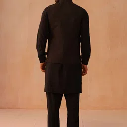 Jompers Men Ethnic Motifs Regular Thread Work Kurta with Pyjamas image 4