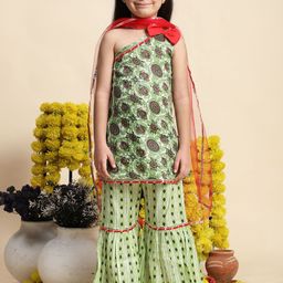 Cutiekins Girls Floral Printed Regular Kurta with Sharara & With Dupatta-picture-13