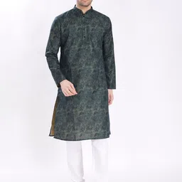 DIVISIVE Men Geometric Printed Kurta-image-75