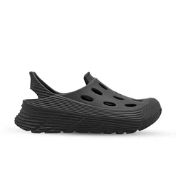 DEBONGO Men Solid Clogs image 3