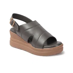 Colo Wedge Sandals image 5