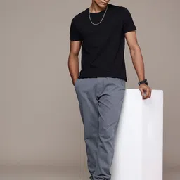 WROGN Men Slim Fit Joggers image 4