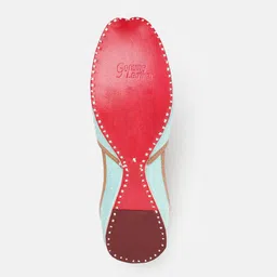 House of Pataudi Floral Embroidered Ethnic Mojaris image 2