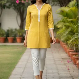 Akiko Striped V-Neck Kurti-picture-37