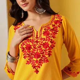 FEMBLISS Women Embroidered Aari Work Pure Cotton Straight Kurti image 2