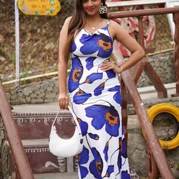 VANGULL Floral Printed Maxi Dress image 2