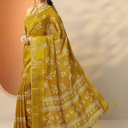 Libas Floral Zari Silk Blend Handloom Saree-picture-12