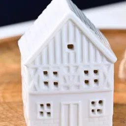 Voncasa White Color House Shape Decorative Accessories image 1