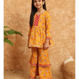 READIPRINT Three Fourth Sleeves Flower Printed & Gota Lace Embellished  Coordinating Kurta & Sharara - Yellow image 5