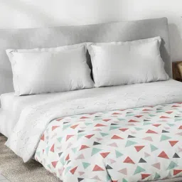 DDecor Geometric Red 150 TC Cotton Queen Reversible Dohar image 2