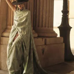 Elora Green Woven Saree With Unstitched Blouse-picture-10