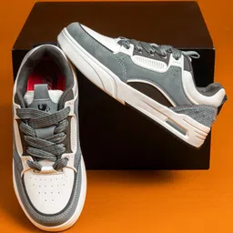 Red Tape Women Colourblocked Sneakers-picture-44