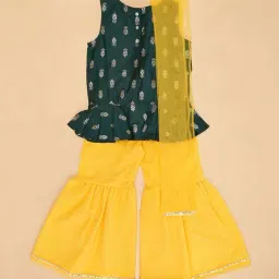 YU by Pantaloons Kids Green & Yellow Embroidered Kurta Set image 3