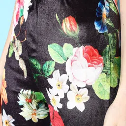 SASSAFRAS Women Stunning Black Floral Wide Leg Trousers image 2