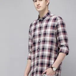 Arrow Pure Cotton Manhattan Slim Fit Checked Casual Shirt image 4
