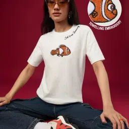 The Souled Store White Disney Keep Swimming Women Relaxed Fit T-Shirt-picture-30