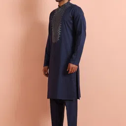 KISAH Men Yoke Design Kurta with Trousers image 4