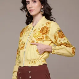 Label Ritu Kumar Floral Print Cotton Linen Crop Bomber Jacket image 5