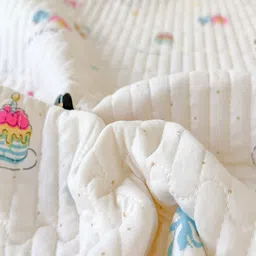 JC HOME 3-Pcs Pink & White Printed Double King Bed & Pillow Covers image 5