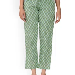 30 Looks Women Floral Printed Cotton Mid-Rise Trousers-image-33