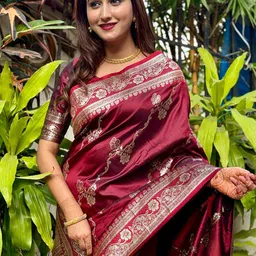 all about you Woven Design Zari Silk Blend Banarasi Saree image 3