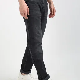 Tommy Hilfiger Men Light Fade Mid-Rise Regular Fit Stretchable Jeans image 2