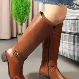 Carlton London Women Synthetic Winter Boots image 1