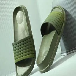 Slipover Men Sliders-picture-52