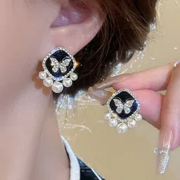 Celestique Circular Studs Earrings image 2