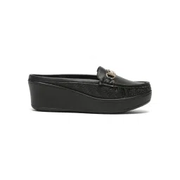 Flat n Heels Women Black Loafers image 3