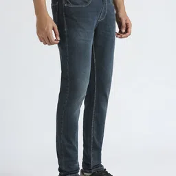 Pepe Jeans Men Mid-Rise Regular Fit Light Fade Stretchable Jeans image 3