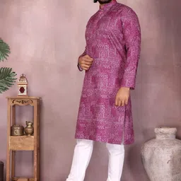 RKTOYSANS Ethnic Motifs Printed Pure Cotton Kurta With Pyjamas-picture-33