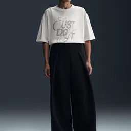 Nike Sportswear Women's Oversized Short-Sleeve T-Shirt-image-64