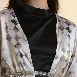 QISSA Geometric Printed Top & Shrug With Skirts image 2