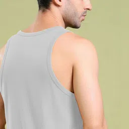 KIK33 Printed Cotton Scoop Neck Gym Vest image 4