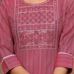 HEARTLOOM Geometric Woven Design Sequinned Pure Cotton Kurta With Trousers & Dupatta image 3