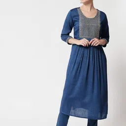 G4Girl Women Floral Embroidered Regular Kurta with Trousers-picture-15