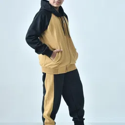 BAESD Boys Hooded Neck Tracksuits image 2