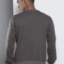 The Indian Garage Co Men Grey Printed Sweatshirt image 2