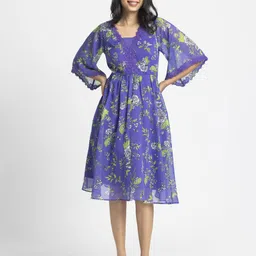 SHAYE Purple V-Neck Floral Print Short Sleeves Casual Dress For Women image 5