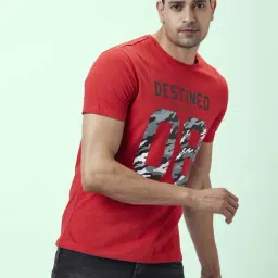 People by Pantaloons Red Cotton Regular Fit Printed T-Shirt-image-10