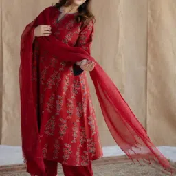 The Indian Ethnic Co Red Cotton A-Line Ajrakh Handblock Printed Kurta image 4