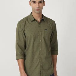 Wrangler Olive Regular Fit Printed Shirt-picture-0