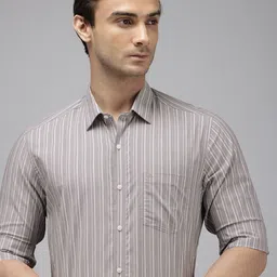 Arrow Manhattan Slim Fit Striped Cutaway Collar Pure Cotton Formal Shirt-picture-38