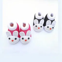 LMN CHILD CARE pink ,black Unisex Kids Cotton Booties-picture-35