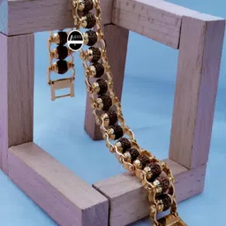 Anvika Unisex Gold Necklace and Chains image 5