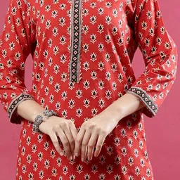Polyglot Women Printed Regular Kurta with Salwar & With Dupatta image 2